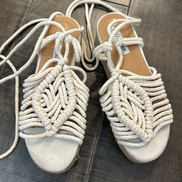 BELLAMICA BRAIDED SUMMER SANDALS SIZE 8 (38) - Picture 6 of 17